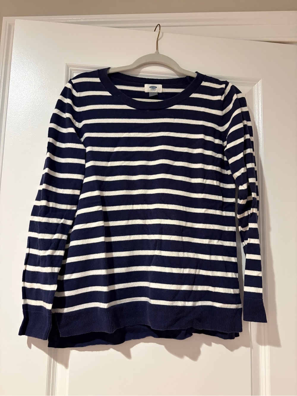 Old Navy Classic Navy & White Striped Women's Sweater